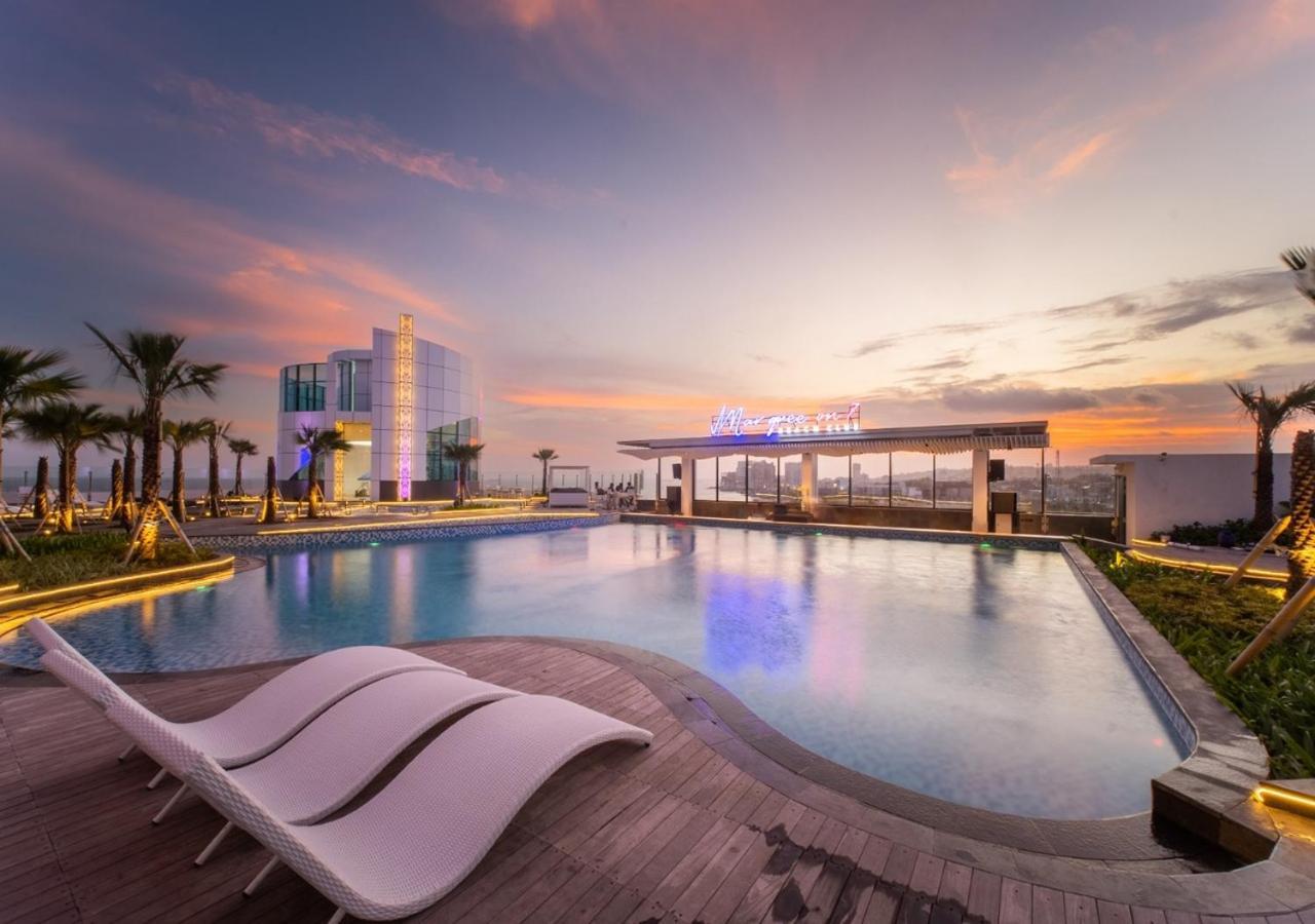 Pentacity Hotel Balikpapan Kültér fotó