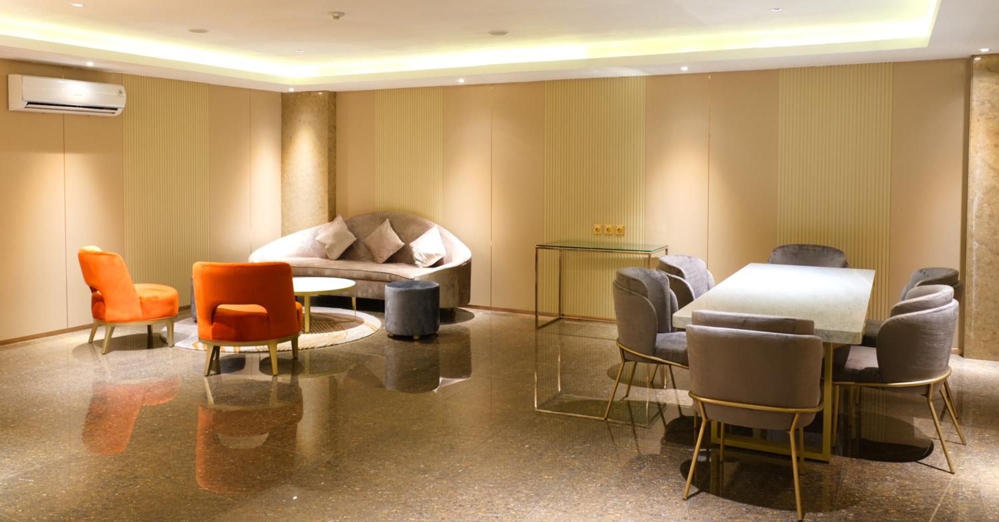 Pentacity Hotel Balikpapan Kültér fotó