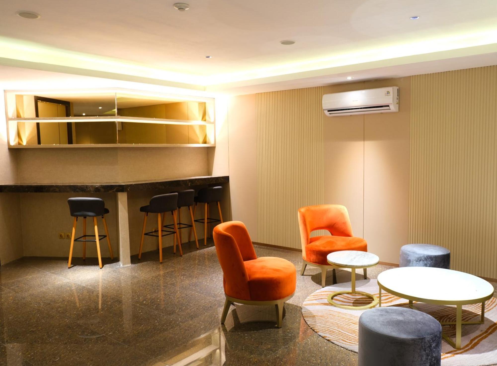 Pentacity Hotel Balikpapan Kültér fotó