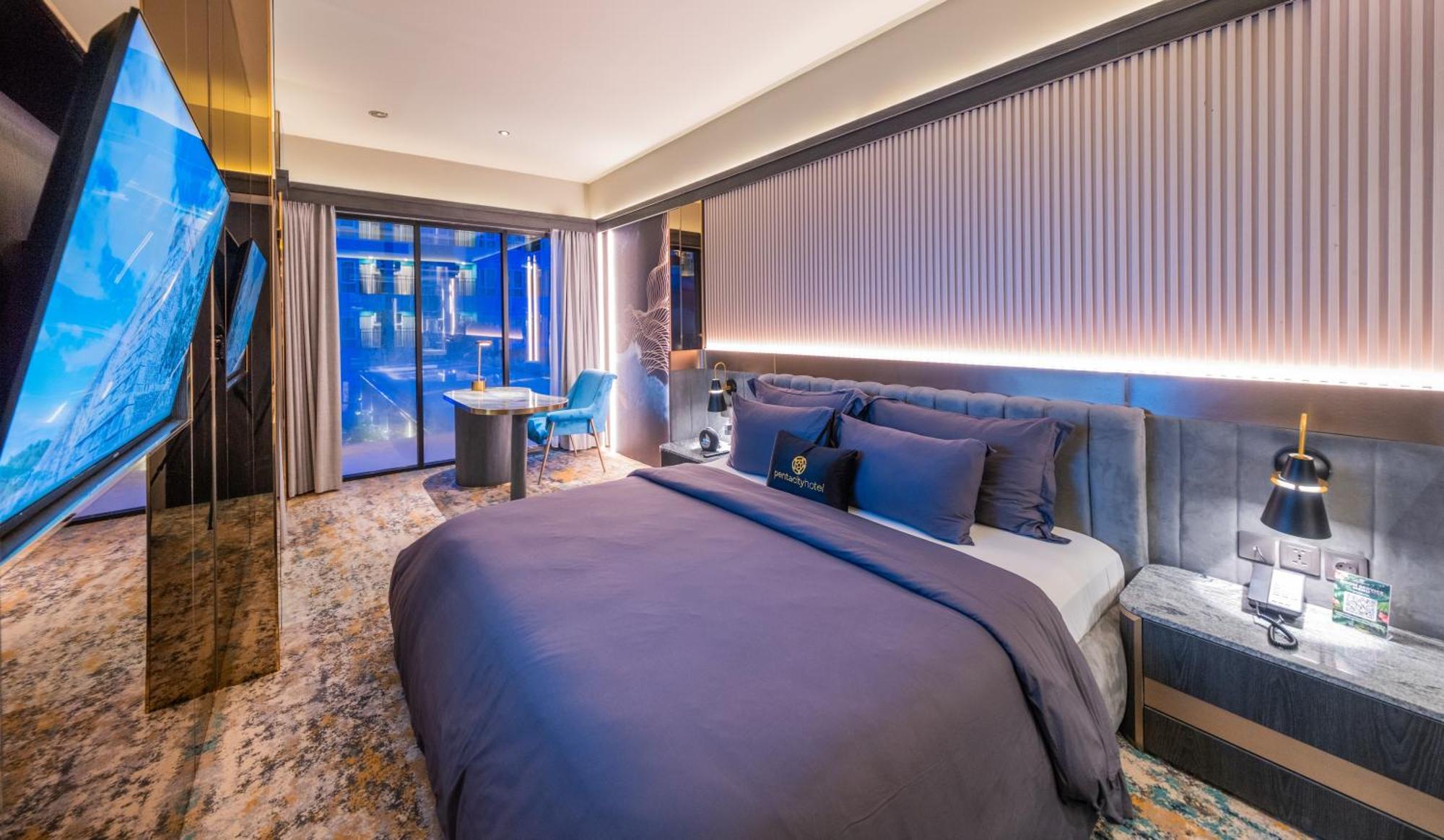 Pentacity Hotel Balikpapan Kültér fotó